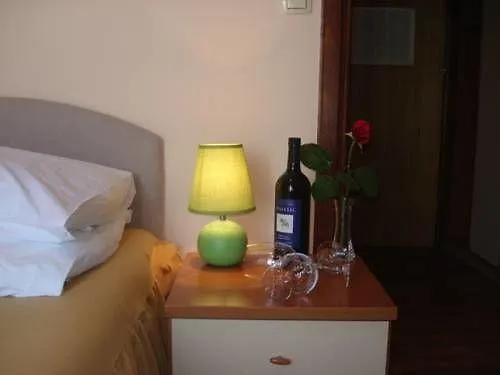 Rooms Villa Liza Trogir 3*,