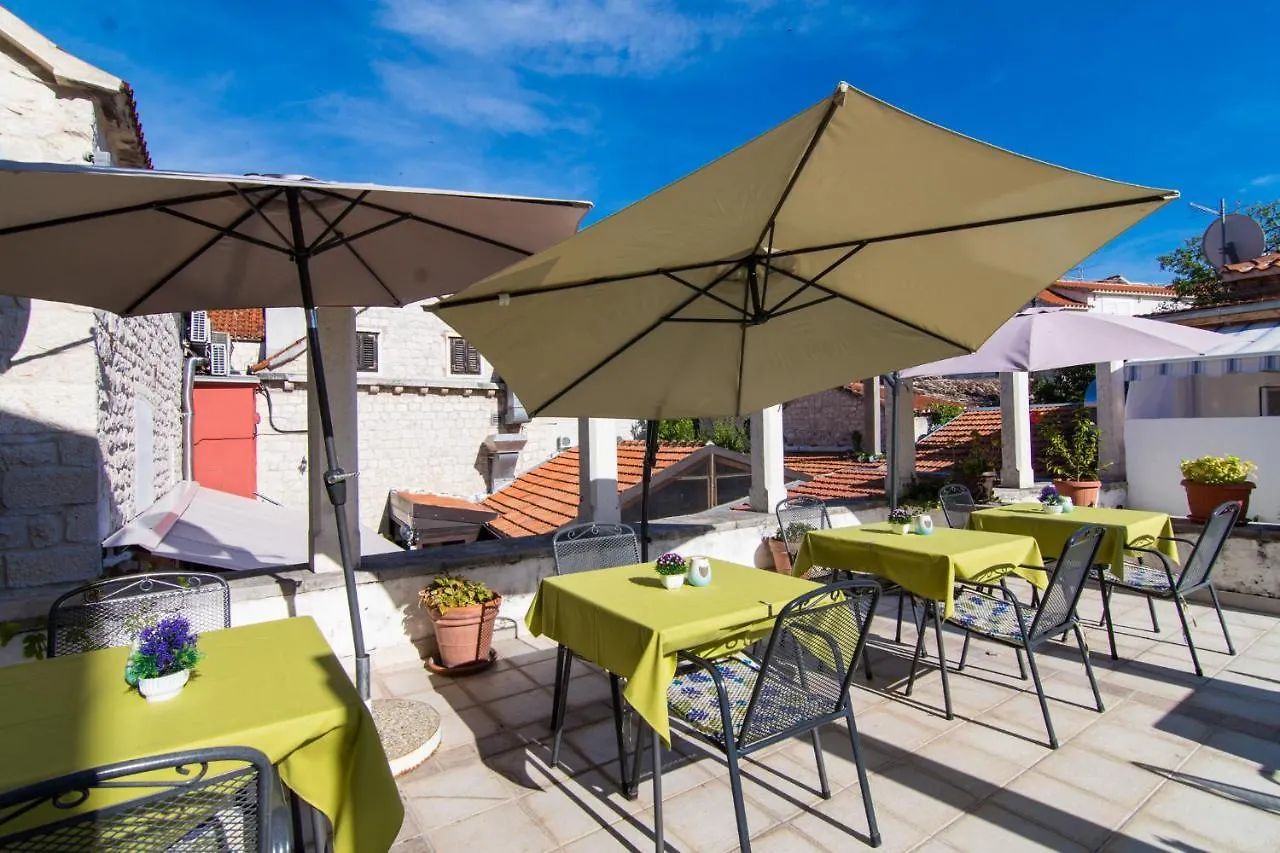 Gasthuis Rooms Villa Liza Trogir