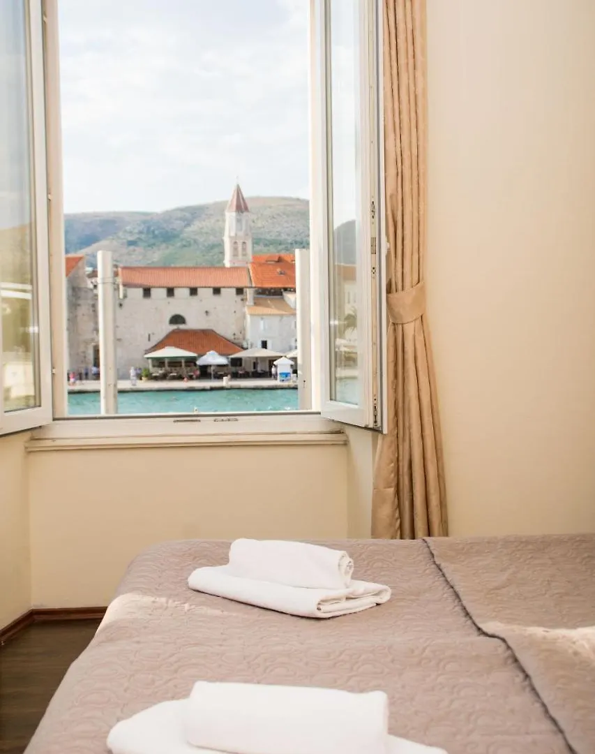Rooms Villa Liza Trogir