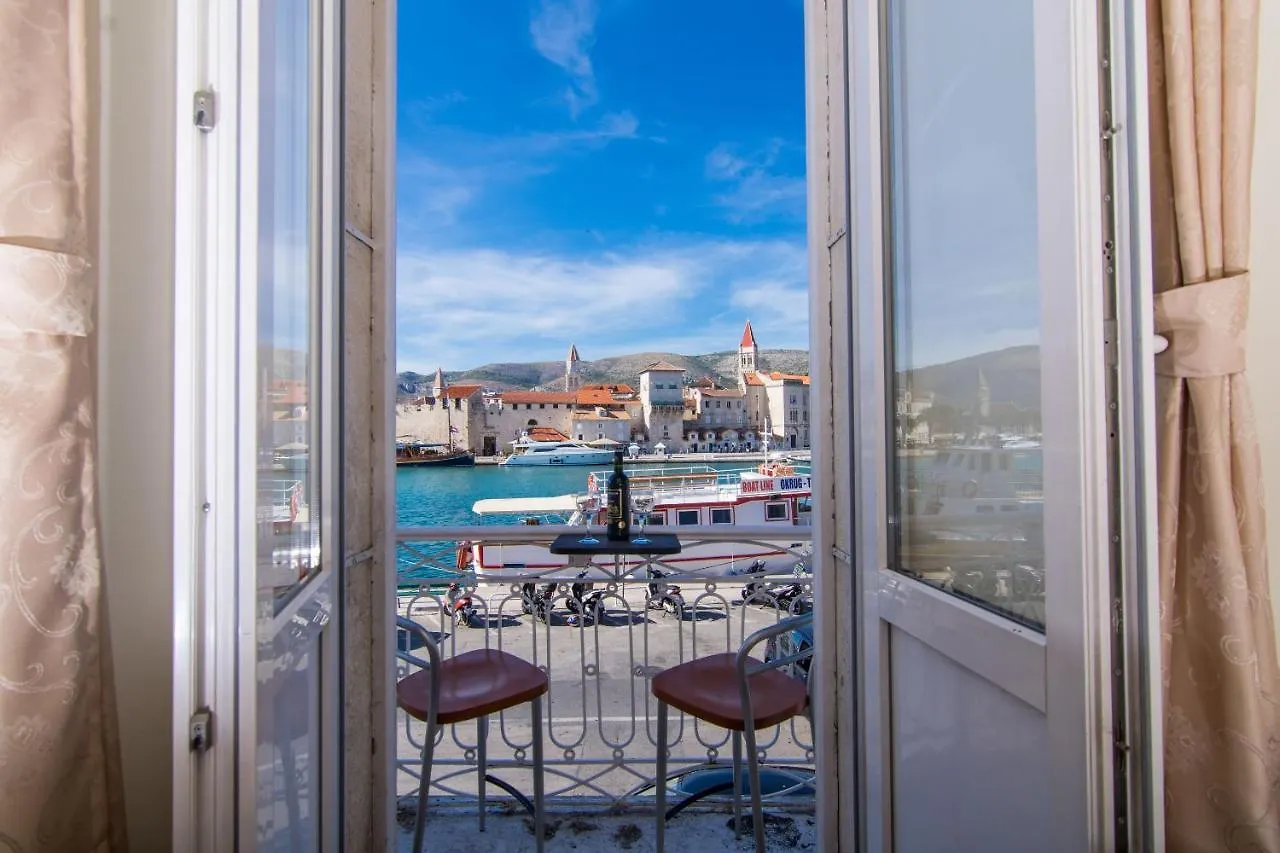 Penzion Rooms Villa Liza Trogir